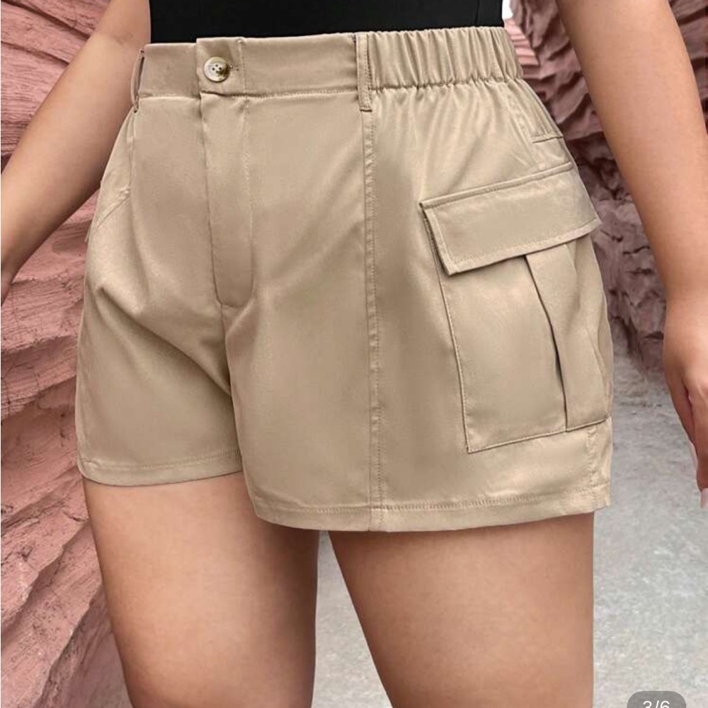 SHEIN Tan Women's Cargo Shorts
